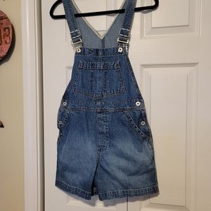 Gap overall shorts, size XS